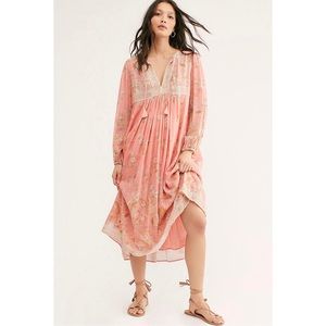 NWOT Spell & The Gypsy Collective Hendrix Dress in Boho Floral Dusty Pink
